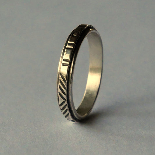 Fine bague en argent pour hommes et femmes faite à la main