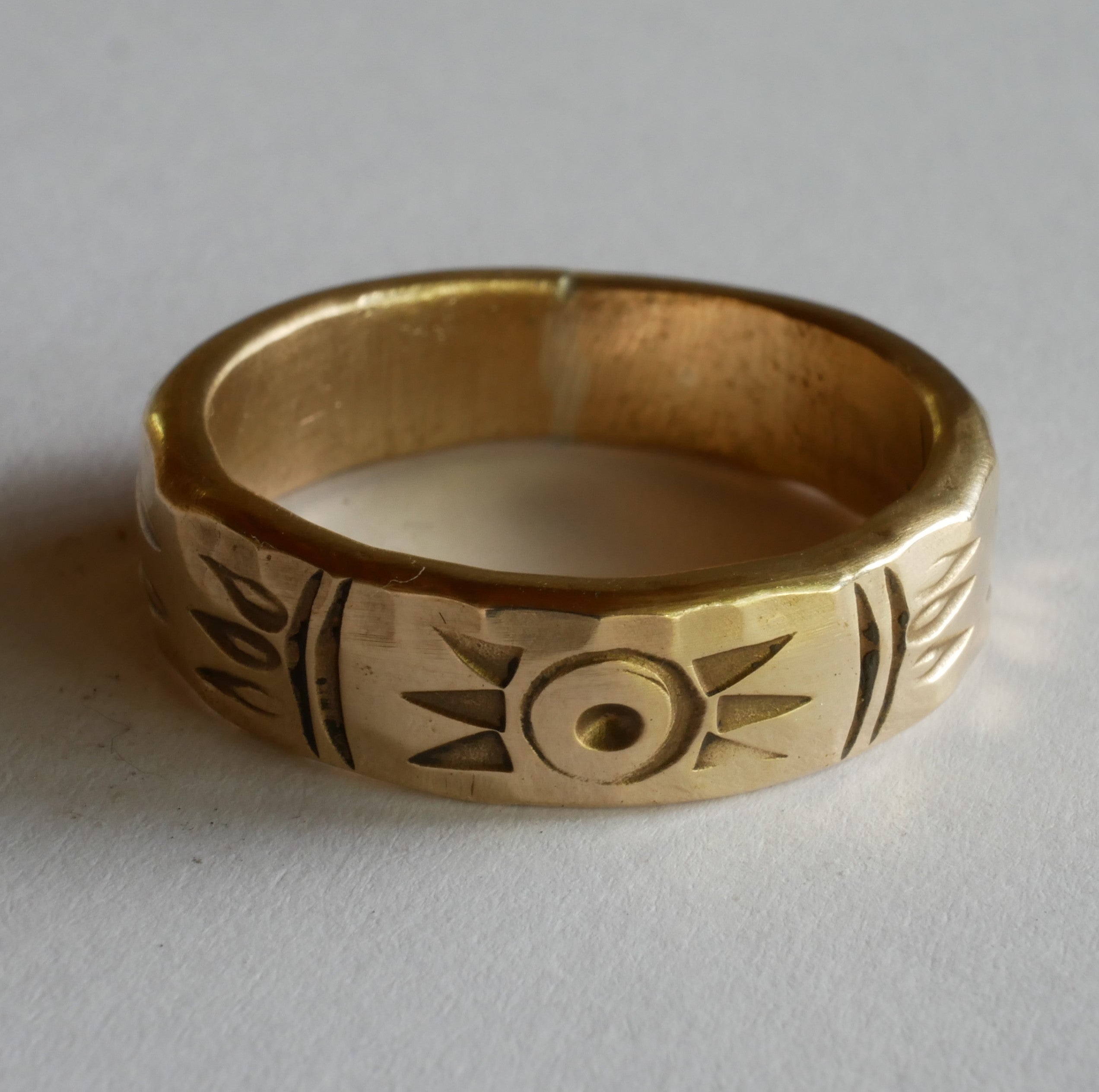 bronze ring for men and women engraved atelier Maxime de Simone